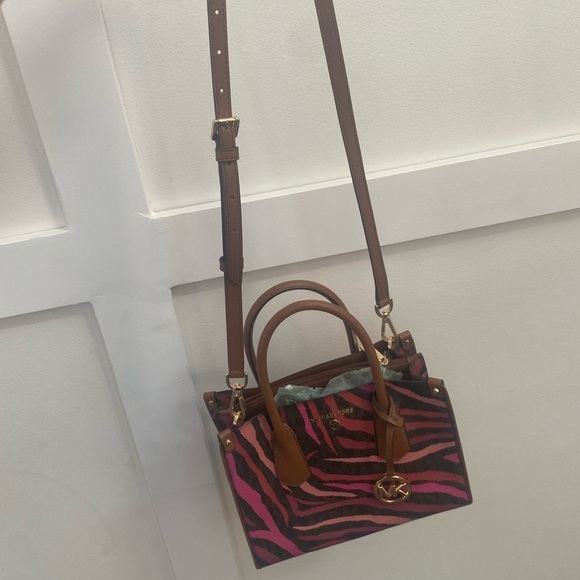 Michael Kors Maple Brown Multi Small Purse - Picture 8 of 8